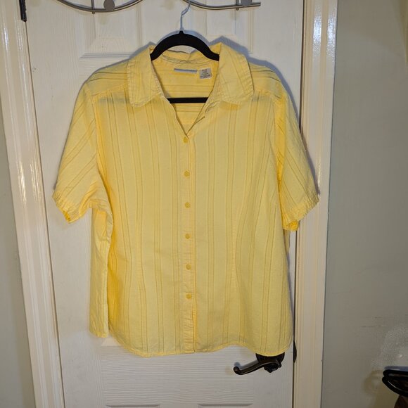 Carroll Reed short sleeve button up Sz. 24W Yellow - Picture 6 of 7